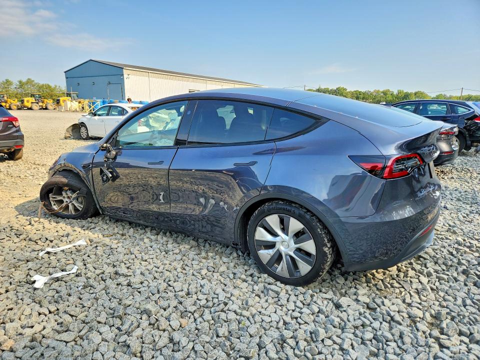 68700736 :رقم المزاد ، 7SAYGAEE4PF844193 vin ، 2023 Tesla Model Y مزاد بيع