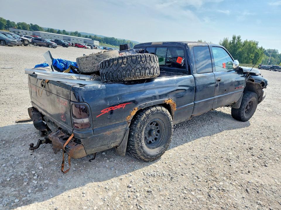 1997 Dodge Ram 1500 მანქანა იყიდება აუქციონზე, vin: 3B7HF13Y8VG836148, აუქციონის ნომერი: 67422646