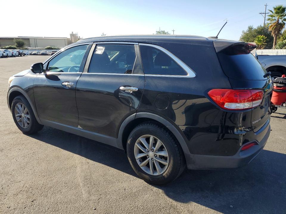70076856 :رقم المزاد ، 5XYPG4A52HG217941 vin ، 2017 Kia Sorento مزاد بيع