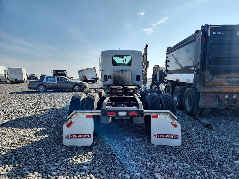 2025 Kenworth T880 მანქანა იყიდება აუქციონზე, vin: 1XKZDP9X7SJ183676, აუქციონის ნომერი: 64565116