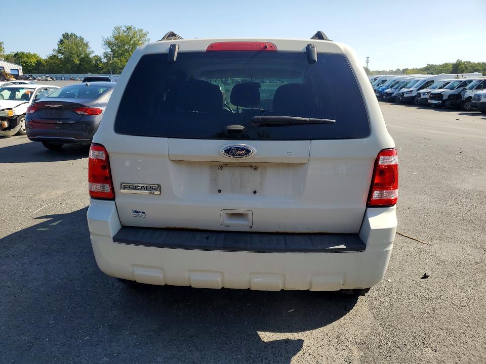 Продаж на аукціоні авто 2011 Ford Escape, vin: 1FMCU0D78BKB28353, номер лоту: 64455816