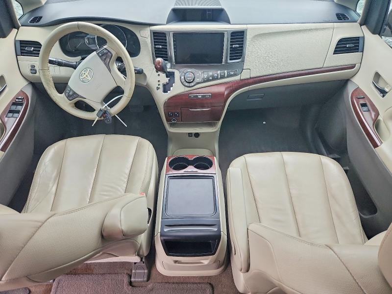 Продажа на аукционе авто 2014 Toyota Sienna, vin: 5TDYK3DCXES469359, номер лота: 69932116