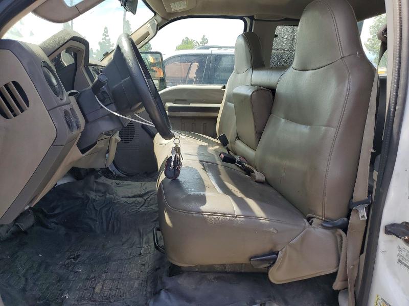 67828976 :رقم المزاد ، 1FTSX20R38EC41306 vin ، 2008 Ford F250 مزاد بيع