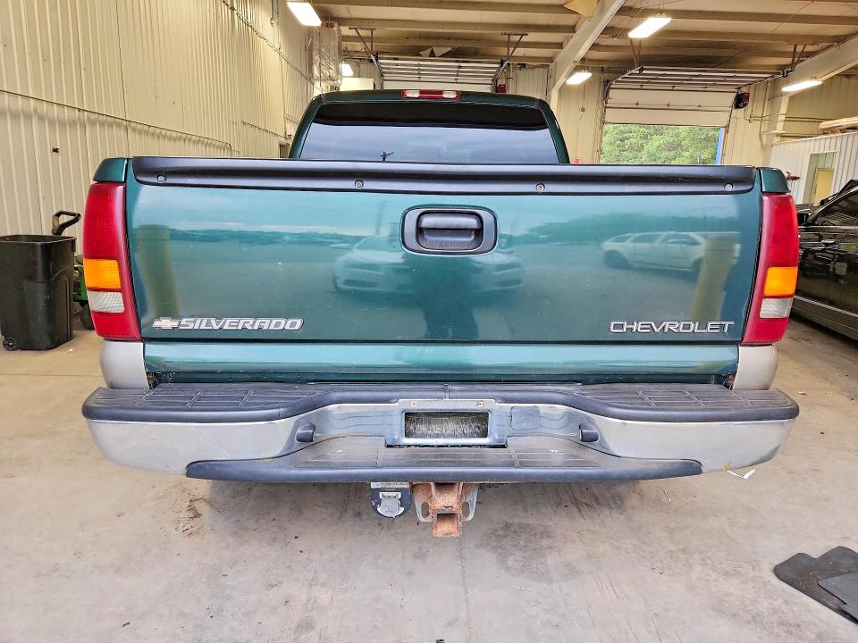 Продажа на аукционе авто 2002 Chevrolet Silverado, vin: 2GCEK19VX21279551, номер лота: 69938826