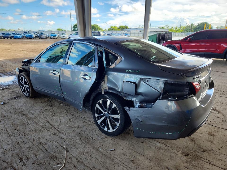 Продаж на аукціоні авто 2017 Nissan Altima, vin: 1N4AL3AP2HN353658, номер лоту: 70353536