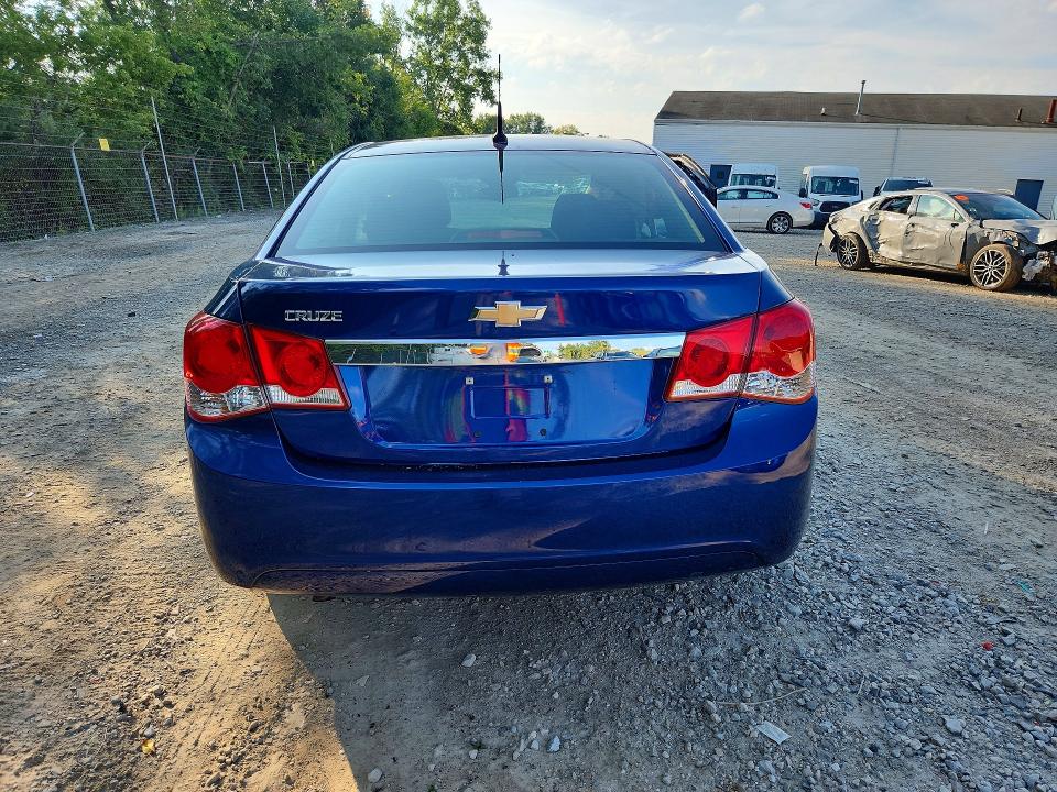 67723356 :رقم المزاد ، 1G1PA5SH8D7277870 vin ، 2013 Chevrolet Cruze مزاد بيع