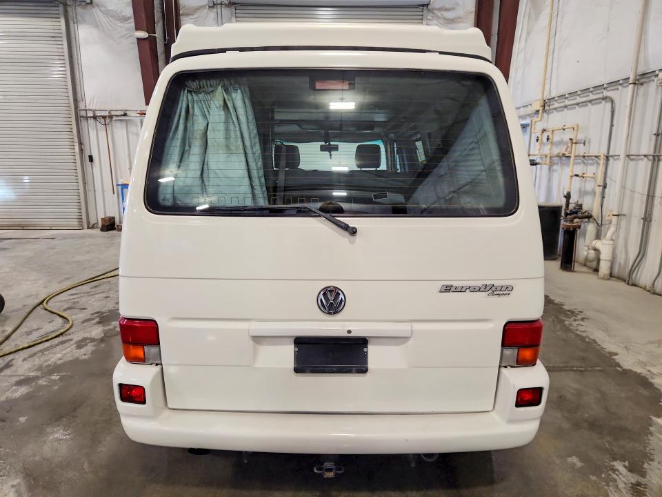 2002 Volkswagen Eurovan მანქანა იყიდება აუქციონზე, vin: WV2EB47092H078120, აუქციონის ნომერი: 67353946