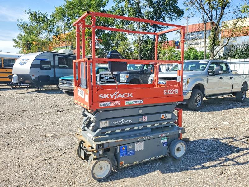 69150096 :رقم المزاد ، A100031204 vin ، 2023 Skyjack Sj3219 مزاد بيع