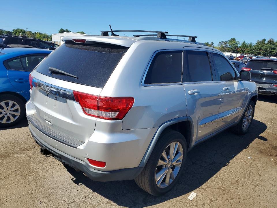 2011 Jeep Grand Cherokee მანქანა იყიდება აუქციონზე, vin: 1J4RR4GG6BC646288, აუქციონის ნომერი: 68271586