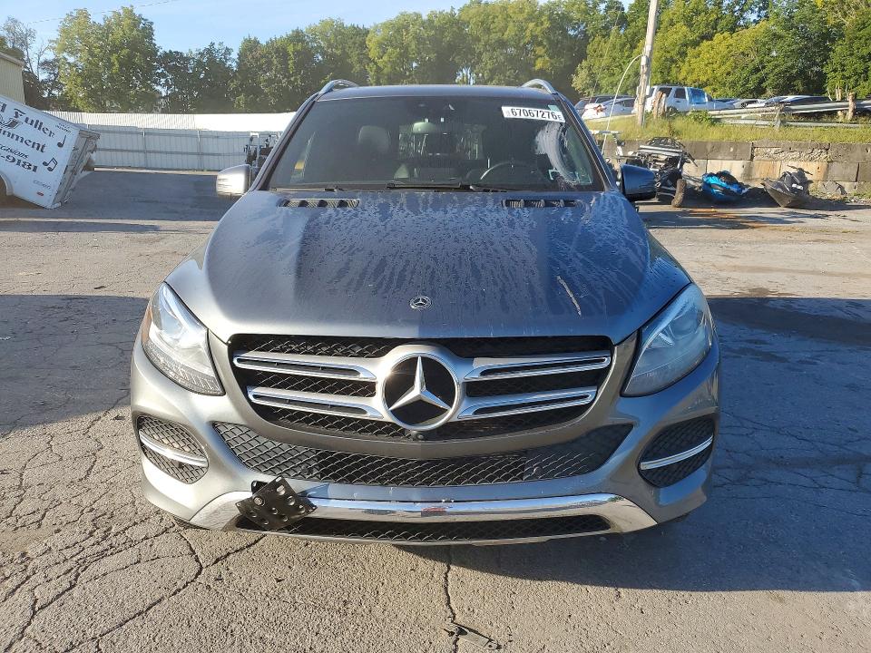 67067276 :رقم المزاد ، 4JGDA5HB5JB085498 vin ، 2018 Mercedes-benz Gle مزاد بيع