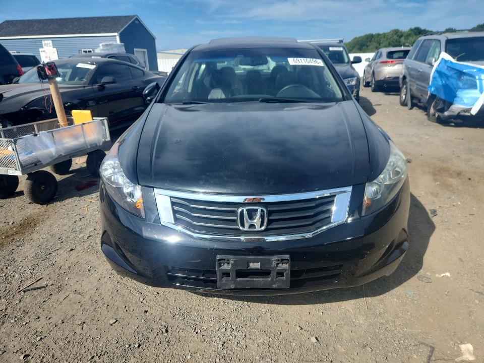 Продажа на аукционе авто 2010 Honda Accord, vin: 1HGCP2F82AA002931, номер лота: 69116496