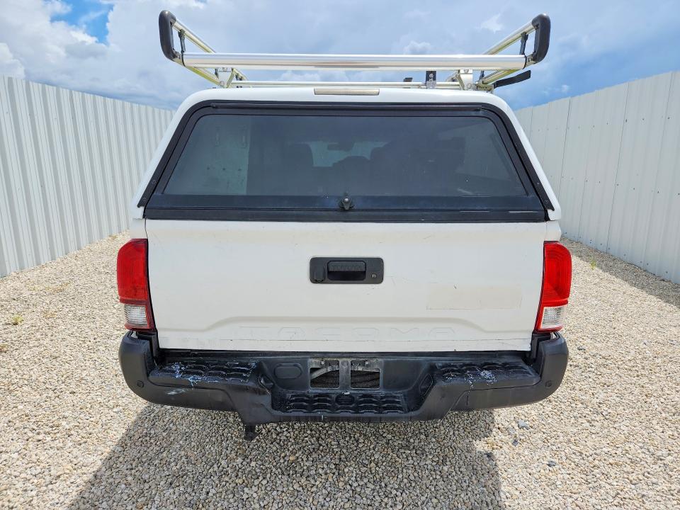 68920276 :رقم المزاد ، 3TYRX5GN0NT055574 vin ، 2022 Toyota Tacoma مزاد بيع