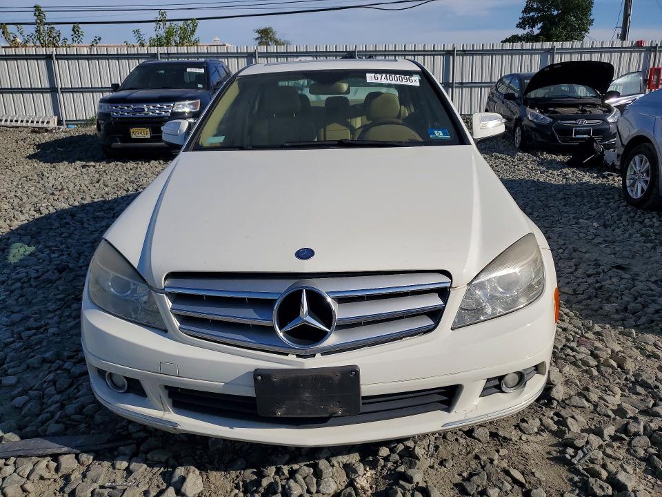 2008 Mercedes-benz C მანქანა იყიდება აუქციონზე, vin: WDDGF81X08F139972, აუქციონის ნომერი: 67400096