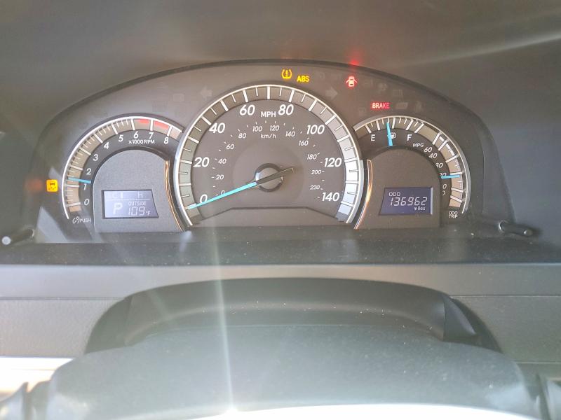 68615726 :رقم المزاد ، 4T1BF1FKXCU589766 vin ، 2012 Toyota Camry مزاد بيع