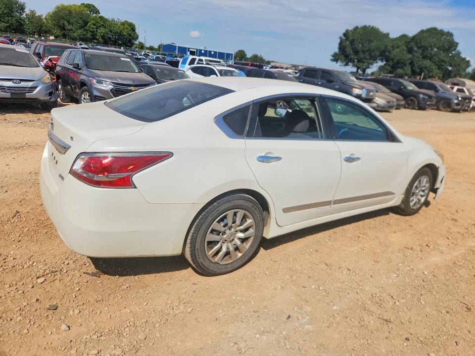 2014 Nissan Altima მანქანა იყიდება აუქციონზე, vin: 1N4AL3APXEN343035, აუქციონის ნომერი: 68407636