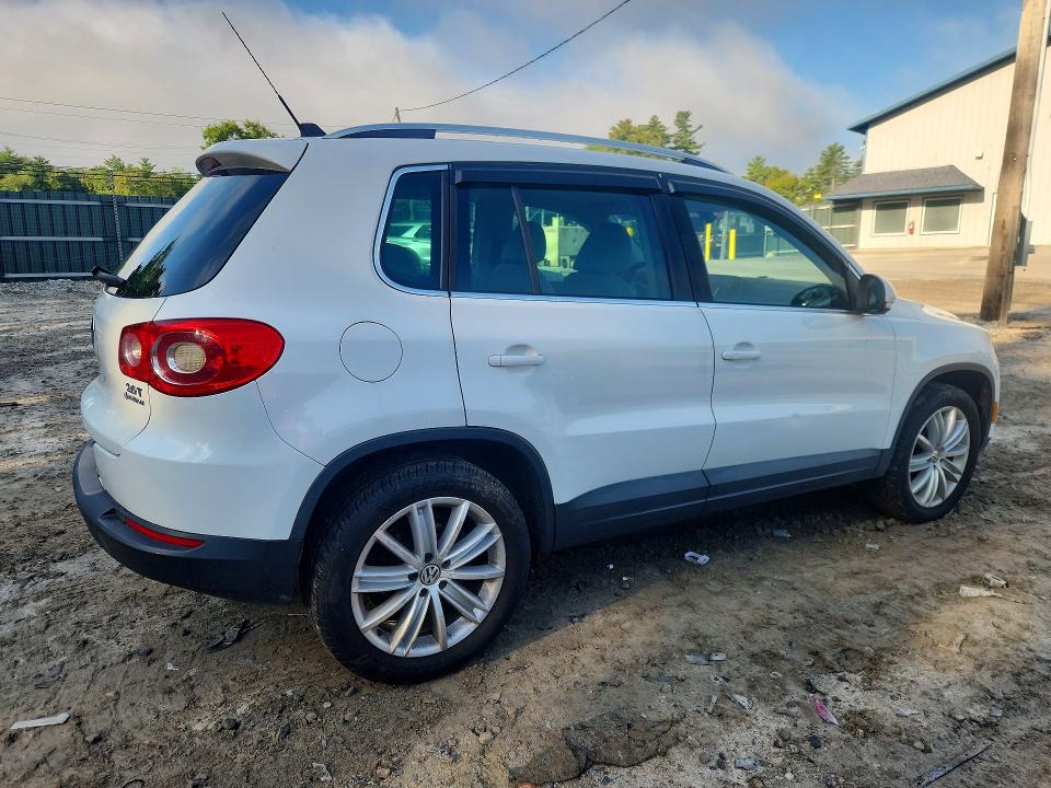 66959046 :رقم المزاد ، WVGBV7AX4BW514136 vin ، 2011 Volkswagen Tiguan مزاد بيع