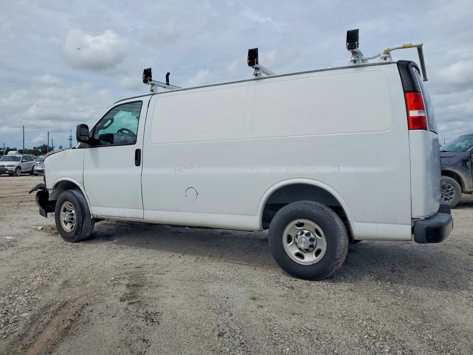 Продаж на аукціоні авто 2021 Chevrolet Express G2500, vin: 1GCWGAFP0M1236325, номер лоту: 71302476