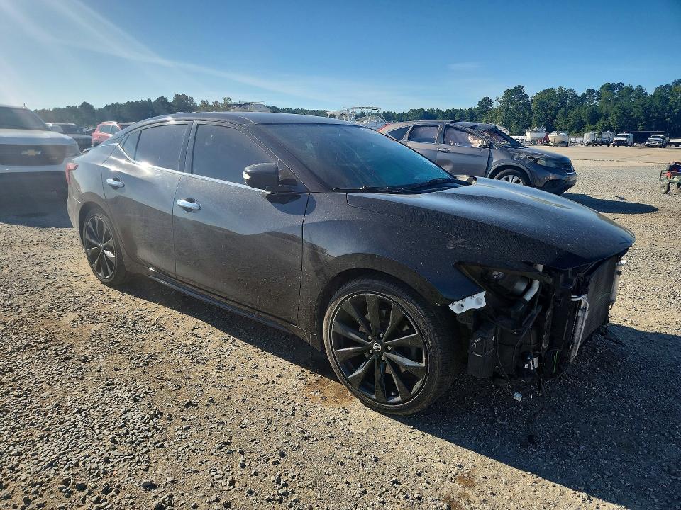 68001656 :رقم المزاد ، 1N4AA6AP9HC399801 vin ، 2017 Nissan Maxima مزاد بيع