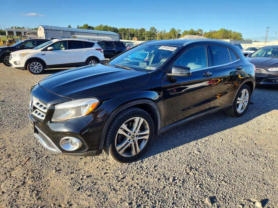 69142616 :رقم المزاد ، WDCTG4GB2JJ501601         vin ، 2018 Mercedes-benz Gla مزاد بيع