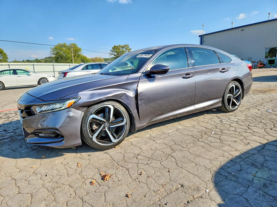 Aukcja sprzedaży 2018 Honda Accord, vin: 1HGCV1F32JA112561, numer aukcji: 69570406