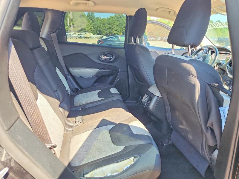 67814836 :رقم المزاد ، 1C4PJLCS3EW115304 vin ، 2014 Jeep Cherokee مزاد بيع