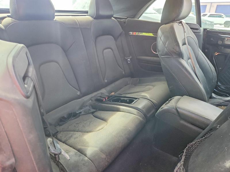 67697946 :رقم المزاد ، WAUVGAFH5BN003385 vin ، 2011 Audi S5 مزاد بيع