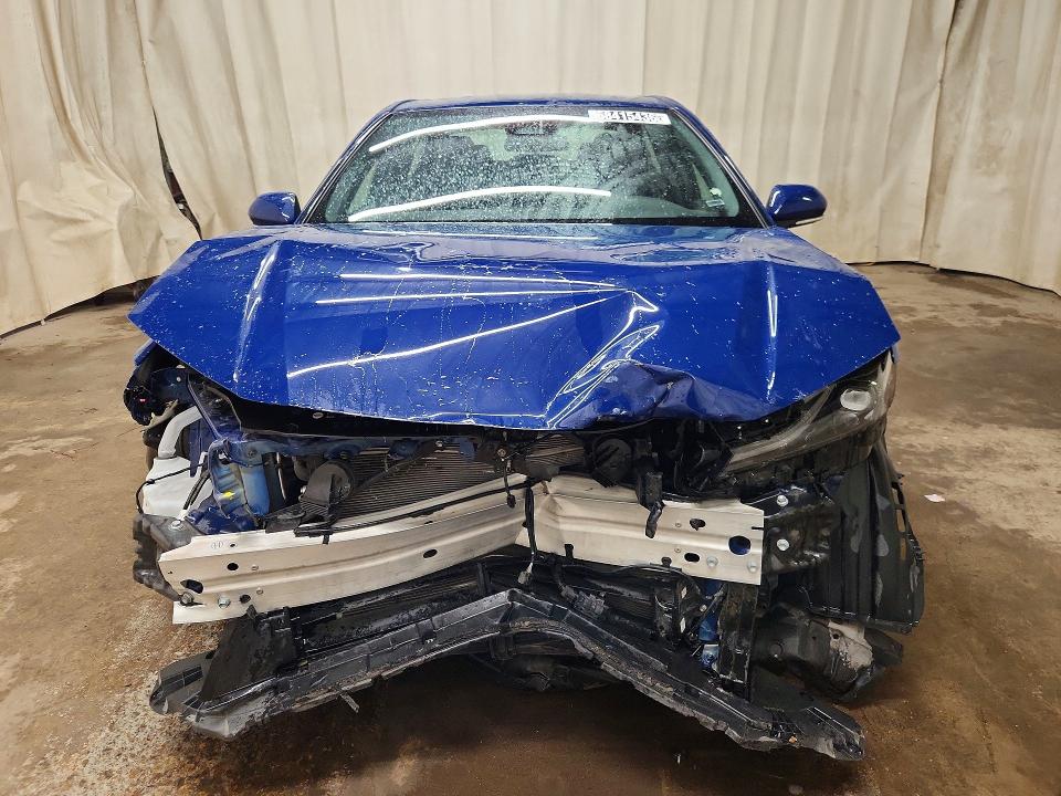 Продаж на аукціоні авто 2025 Toyota Camry, vin: 4T1DAACK4SU151836, номер лоту: 68415436