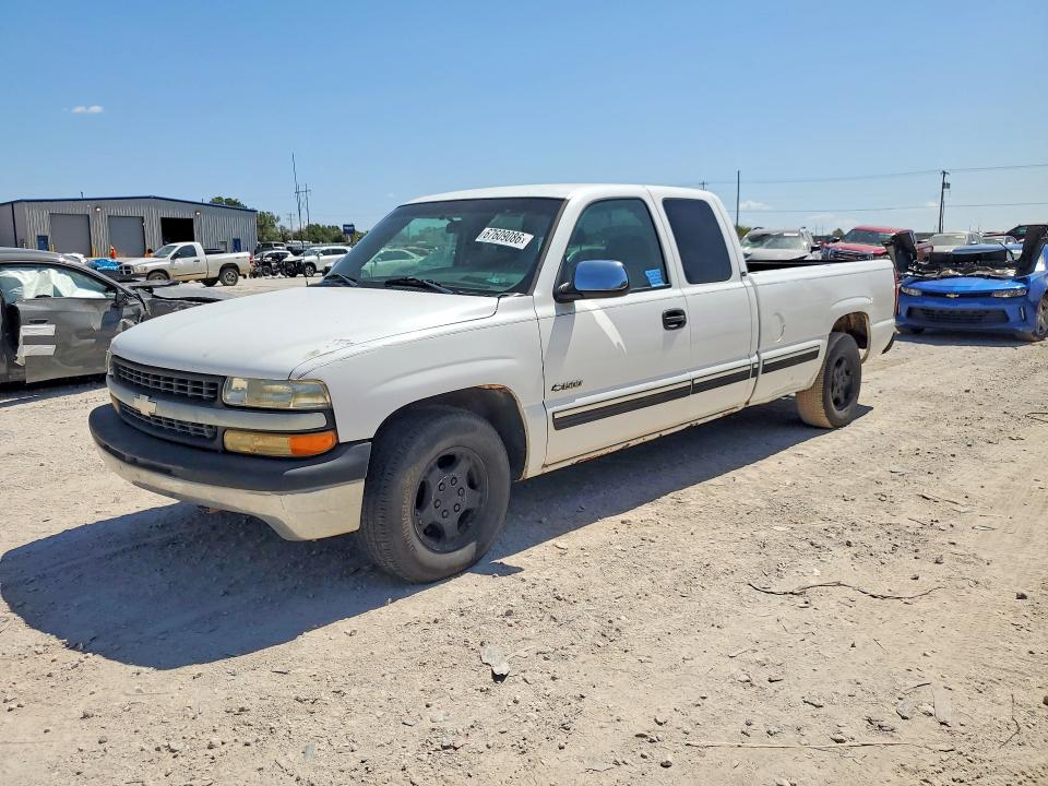 Продаж на аукціоні авто 2000 Chevrolet Silverado, vin: 1GCEC19T1YE408618, номер лоту: 67609086