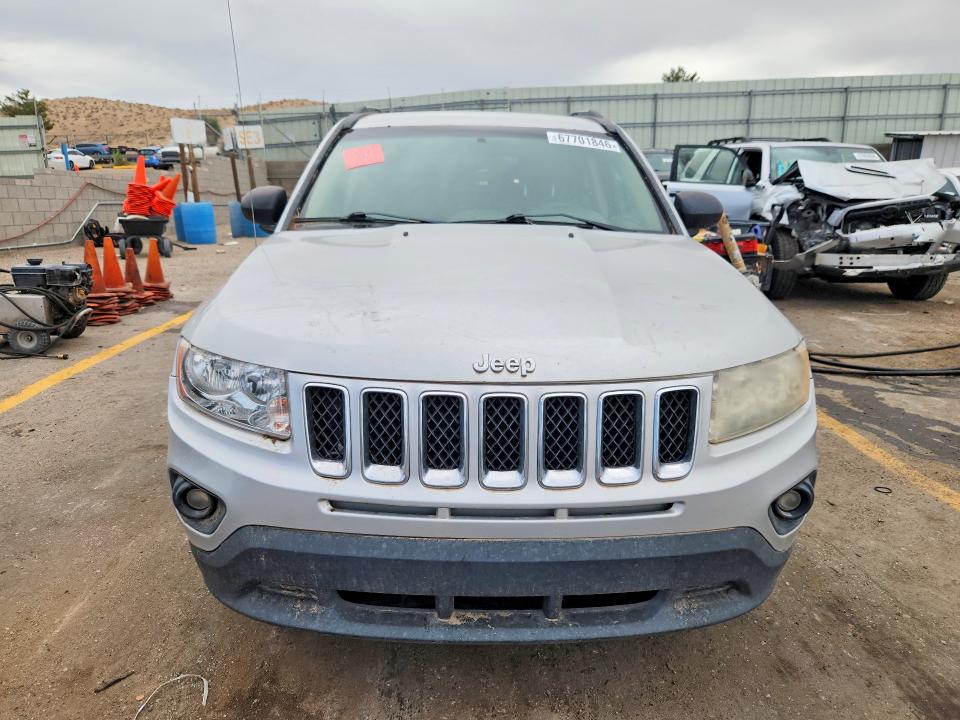 2012 Jeep Compass მანქანა იყიდება აუქციონზე, vin: 1C4NJDBBXCD573333, აუქციონის ნომერი: 67701846