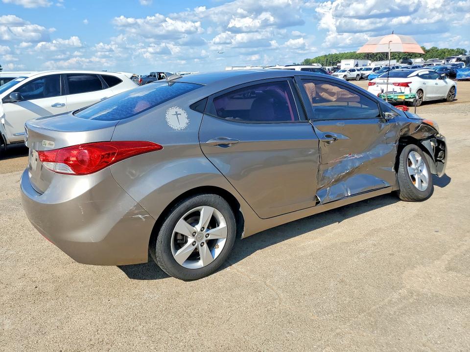 67905056 :رقم المزاد ، 5NPDH4AE5DH372969 vin ، 2013 Hyundai Elantra مزاد بيع