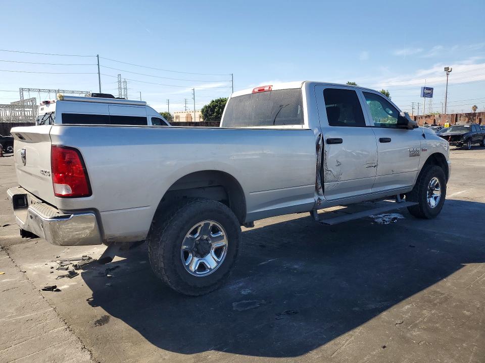 2018 Ram 2500 მანქანა იყიდება აუქციონზე, vin: 3C6UR5HJ2JG261037, აუქციონის ნომერი: 70827316