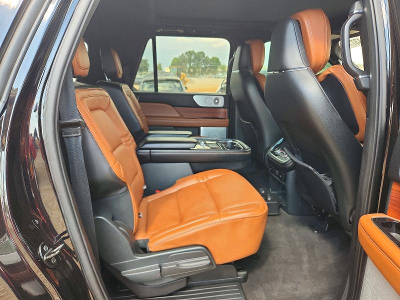 69437146 :رقم المزاد ، 5LMJJ3LT5KEL20292 vin ، 2019 Lincoln Navigator مزاد بيع
