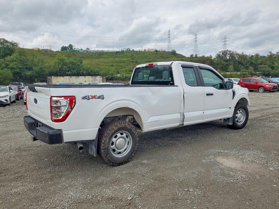 62572216 :رقم المزاد ، 1FTFX1E88MKE66019 vin ، 2021 Ford F150 مزاد بيع