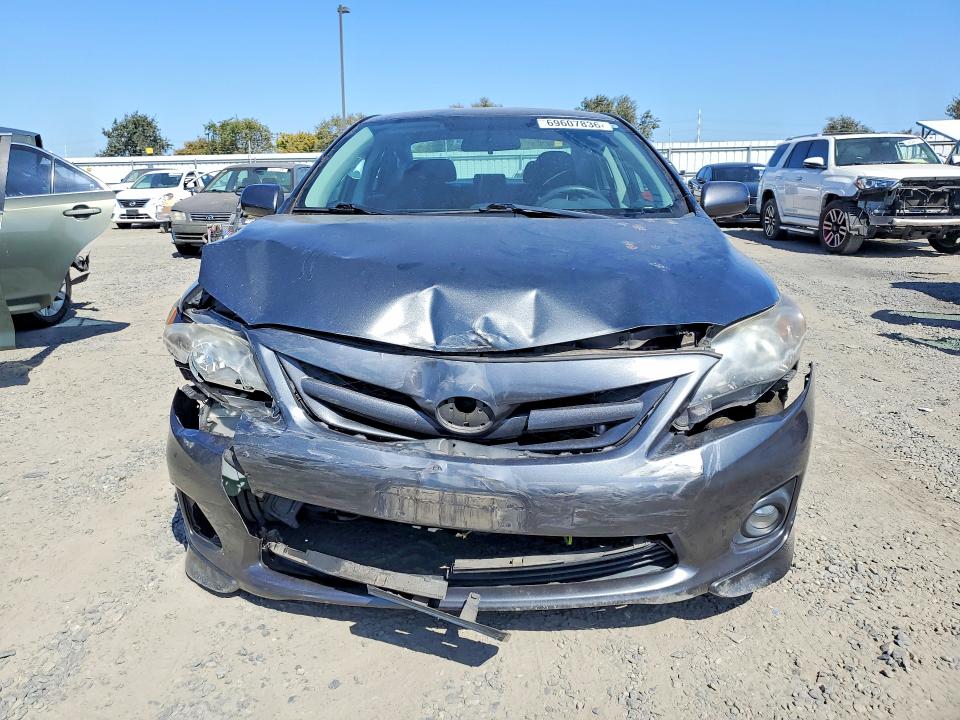 2013 Toyota Corolla მანქანა იყიდება აუქციონზე, vin: 2T1BU4EE3DC109301, აუქციონის ნომერი: 69607836