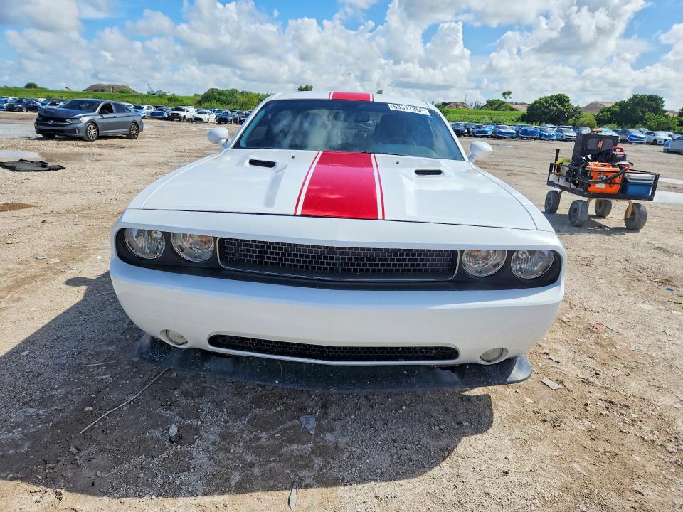 68317866 :رقم المزاد ، 2C3CDYAG9CH268920 vin ، 2012 Dodge Challenger مزاد بيع