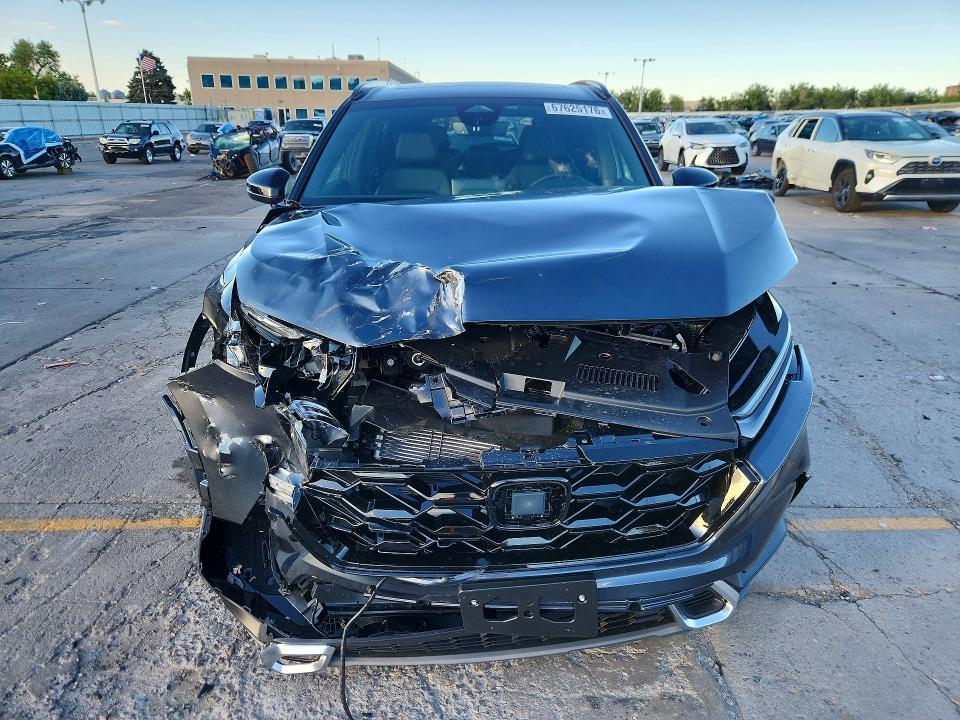 67625176 :رقم المزاد ، 7FARS6H91TE116843 vin ، 2026 Honda Cr-v مزاد بيع