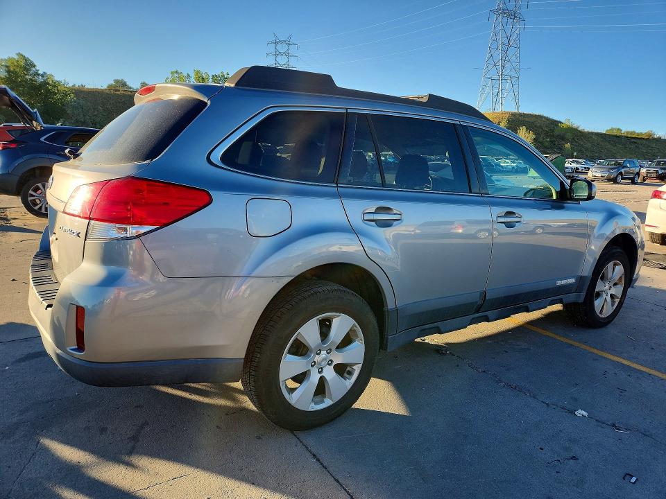 2010 Subaru Outback მანქანა იყიდება აუქციონზე, vin: 4S4BRCCC0A3354859, აუქციონის ნომერი: 67982496