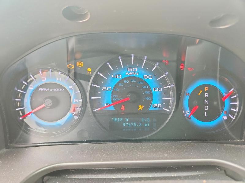 70864966 :رقم المزاد ، 3FAHP0HA8AR392695 vin ، 2010 Ford Fusion مزاد بيع