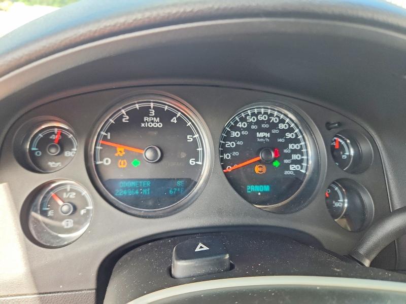 2012 Chevrolet Suburban მანქანა იყიდება აუქციონზე, vin: 1GNSKJE71CR270909, აუქციონის ნომერი: 70653386