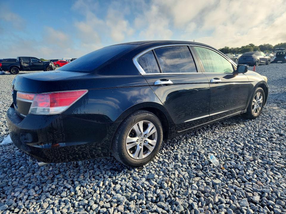 2012 Honda Accord მანქანა იყიდება აუქციონზე, vin: 1HGCP2F6XCA240768, აუქციონის ნომერი: 70239086