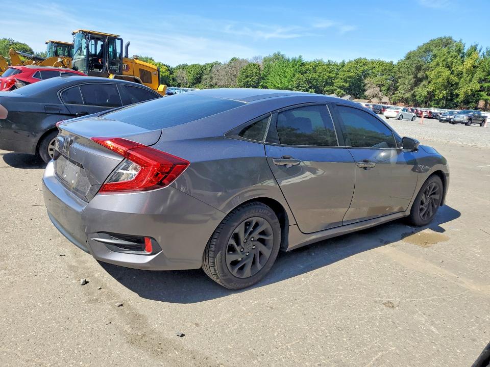 68653496 :رقم المزاد ، 19XFC2F70GE216773 vin ، 2016 Honda Civic مزاد بيع