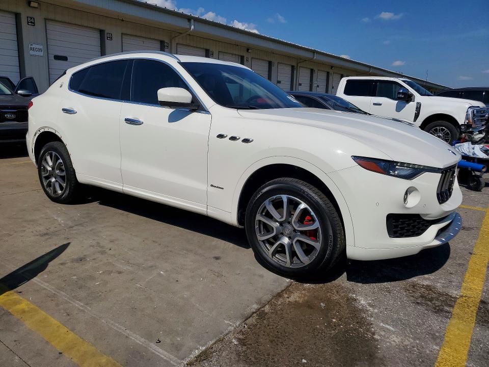 69125996 :رقم المزاد ، ZN661XUL8JX268516 vin ، 2018 Maserati Levante مزاد بيع