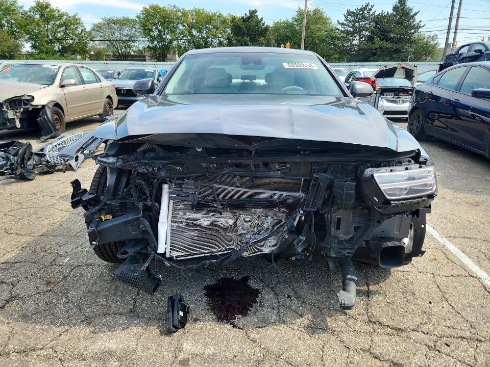 Продажа на аукционе авто 2020 Genesis G90, vin: KMTF34PA3LU075751, номер лота: 68500656