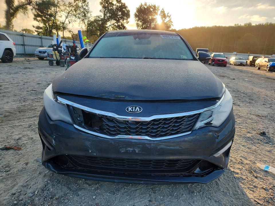 2020 Kia Optima მანქანა იყიდება აუქციონზე, vin: 5XXGT4L34LG436842, აუქციონის ნომერი: 69001216