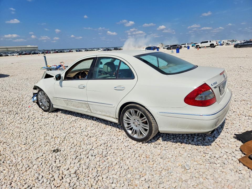 2008 Mercedes-benz E მანქანა იყიდება აუქციონზე, vin: WDBUF56X48B283163, აუქციონის ნომერი: 70651126