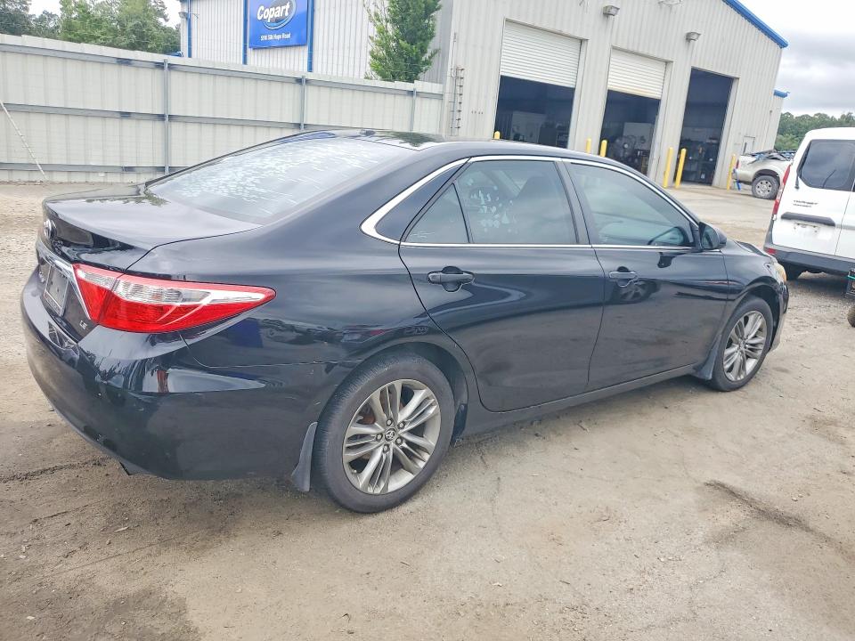 2015 Toyota Camry მანქანა იყიდება აუქციონზე, vin: 4T1BF1FKXFU053694, აუქციონის ნომერი: 70227416