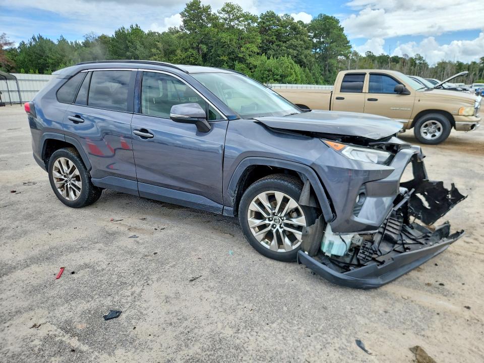 Auction sale of the 2019 Toyota Rav4, vin: JTMC1RFV1KD008346, lot number: 67839336
