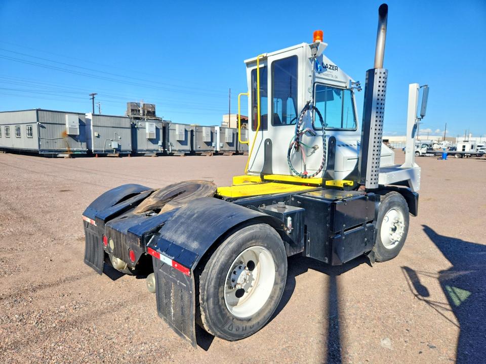Продажа на аукционе авто 2013 Kalmar Ottawa 4x2, vin: 11VF813E8DA000009, номер лота: 69376216