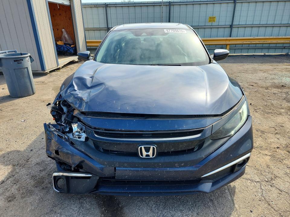 67705676 :رقم المزاد ، 19XFC1F31LE001470 vin ، 2020 Honda Civic مزاد بيع