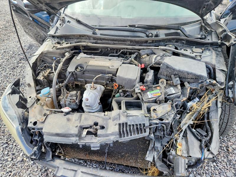 69882626 :رقم المزاد ، 1HGCT1B71FA007239 vin ، 2015 Honda Accord مزاد بيع